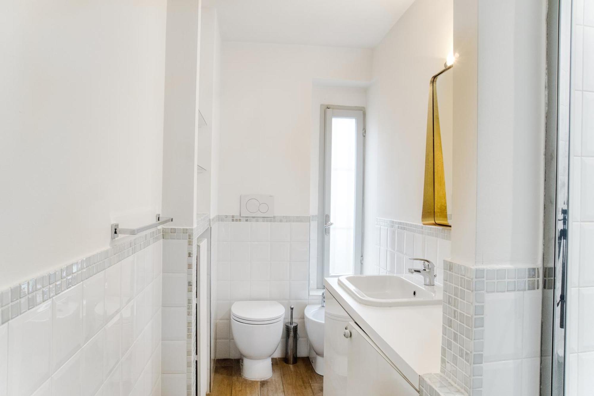 Apartment Sant'ambrogio Historic - In Front Of Cattolica Milan